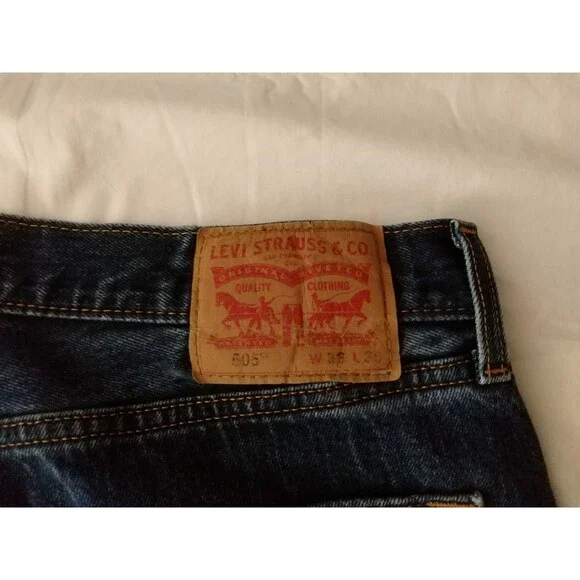 Levi's 505 Men's Regular Fit Jeans 36x30 Dark Wash Denim 100% Cotton Distressed - Picture 12 of 12